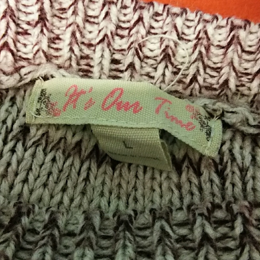 Sweater - Picture 2 of 2